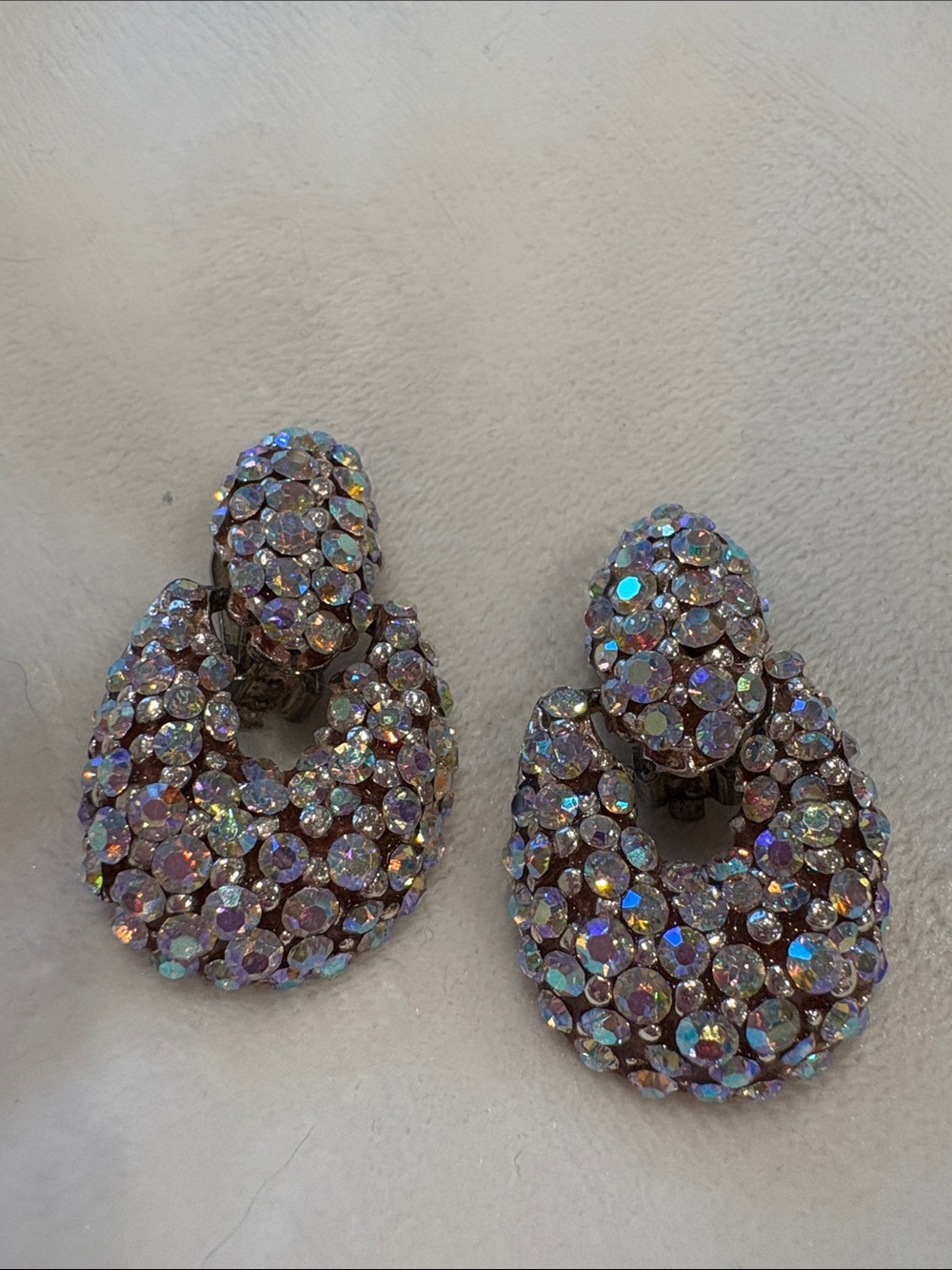 Vintage Erica Courtney AB Crystal clip Earrings Comfort fit New